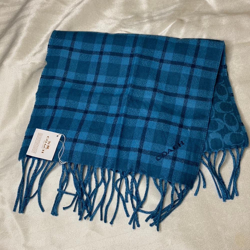 Blue reversible Coach scarf 100%wool